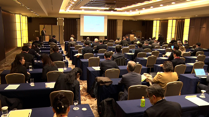 �u����̗l�q